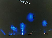 ночью возле здания БГУ
